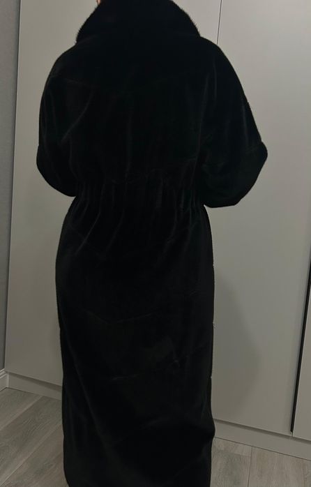 Продаю шубу алькантара