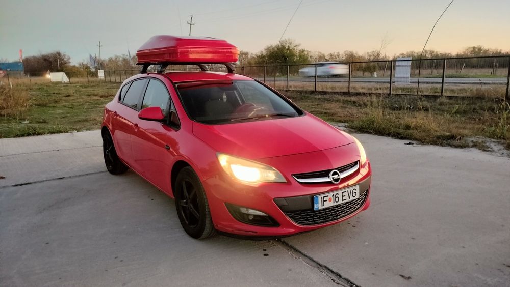 Opel Astra J Hachback