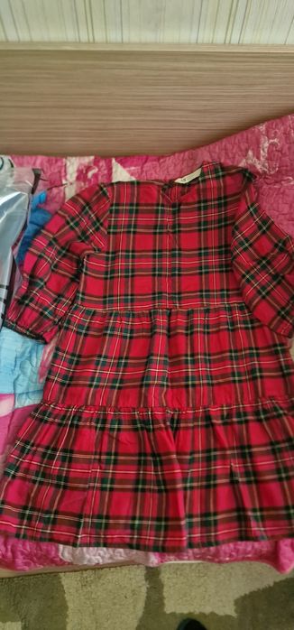 Пуловери, блузки,рокли