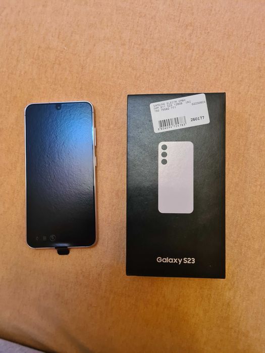 Telefon Samsung S 23 lavanda