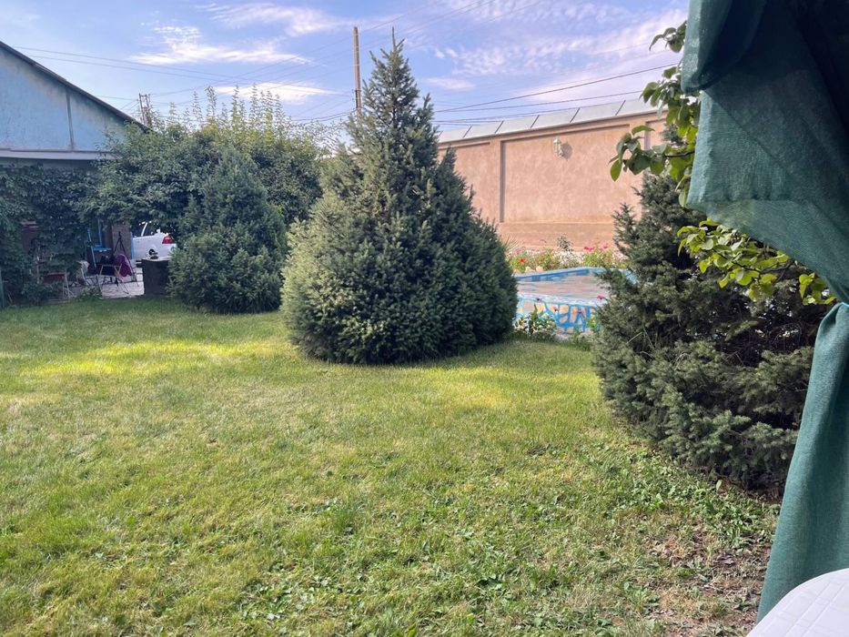 Продаётся чёткая дача (очень уютная с идеальной  локацией)