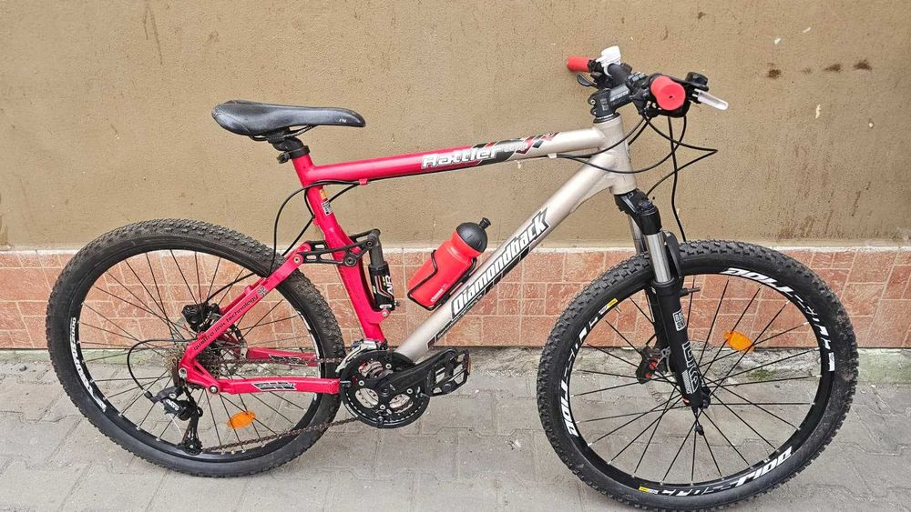 Bicicleta Full-Suspenion cu disc si frane hidraulice 26-29" Inch