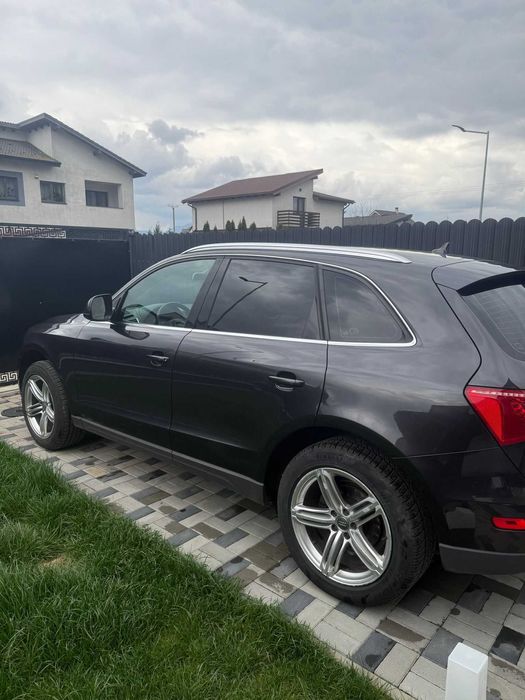 Audi Q5  2012