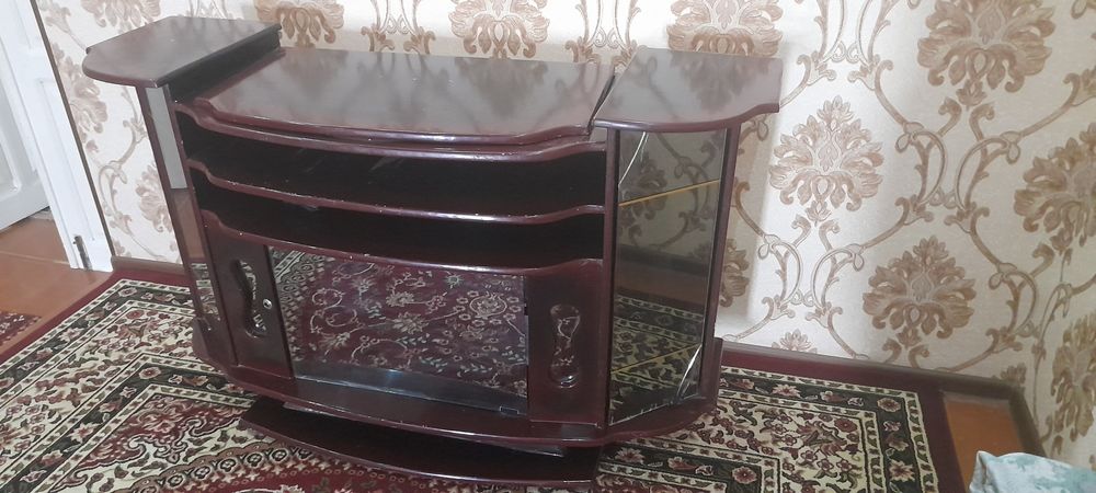 Телевизор  учун поставка