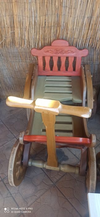 Vând Pinocchio din lemn, deosebit