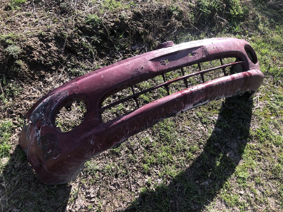 Передний бампер на Galant