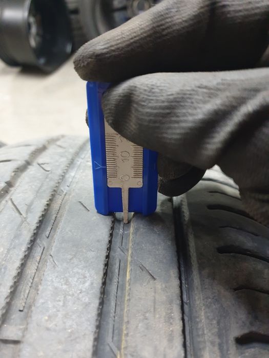 225 65 17 SUV гуми NOKIAN