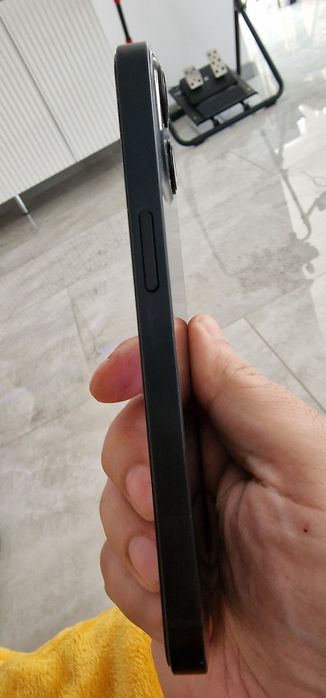 Iphone 13-  NOU - NEUTILIZAT !