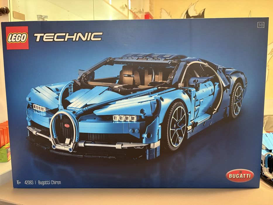 Продавам Lego Bugatti Chiron 42083