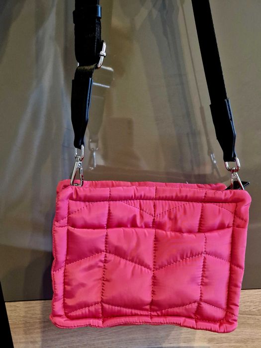 Цикламена чанта Parfois