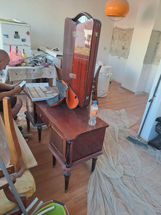 Масивна тоалетка