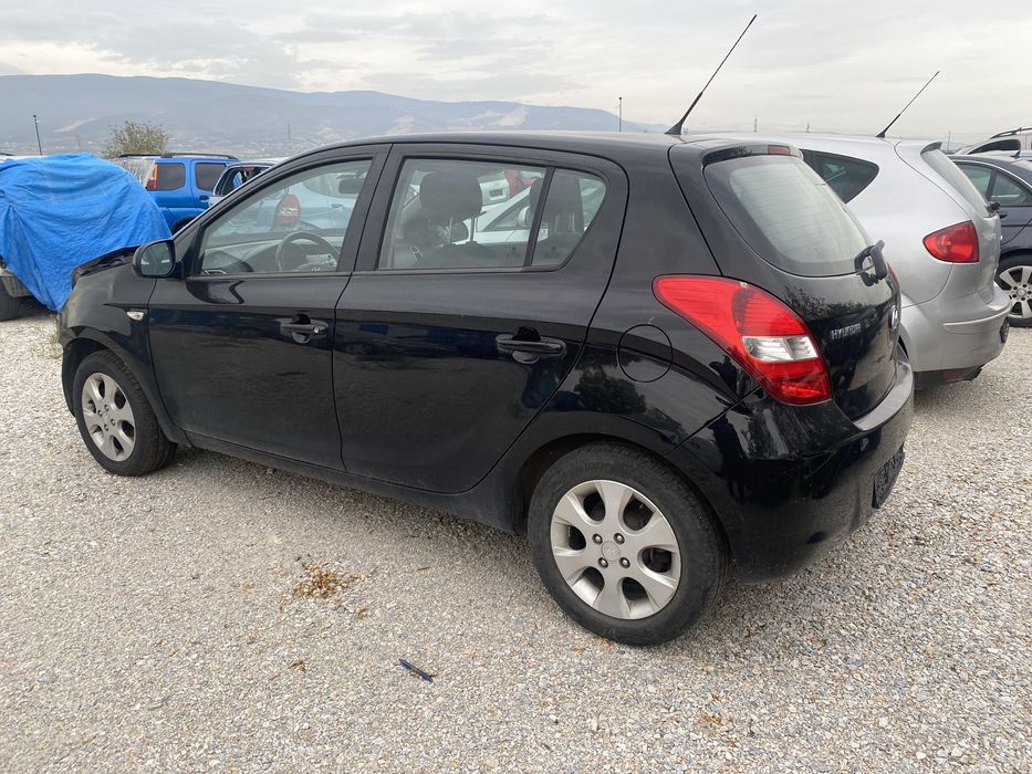 Хюндай и20 1.4 бензин 100кс на части