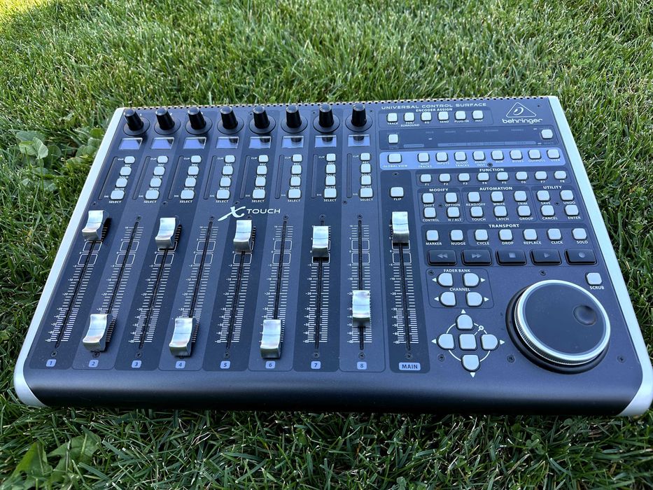 Vand Controller Digital Behringer X Touch + Extender