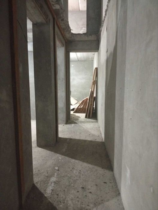 Срочно продажа дом (коробка) 7 ком 5 с/у