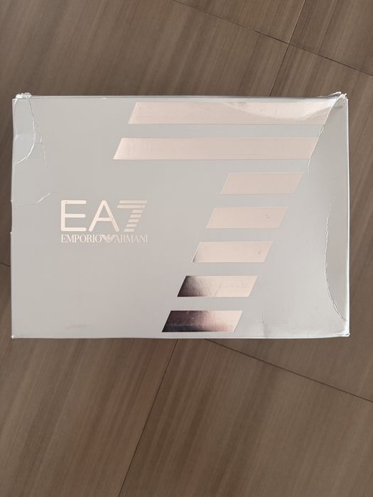 Emporio Armani маратонки