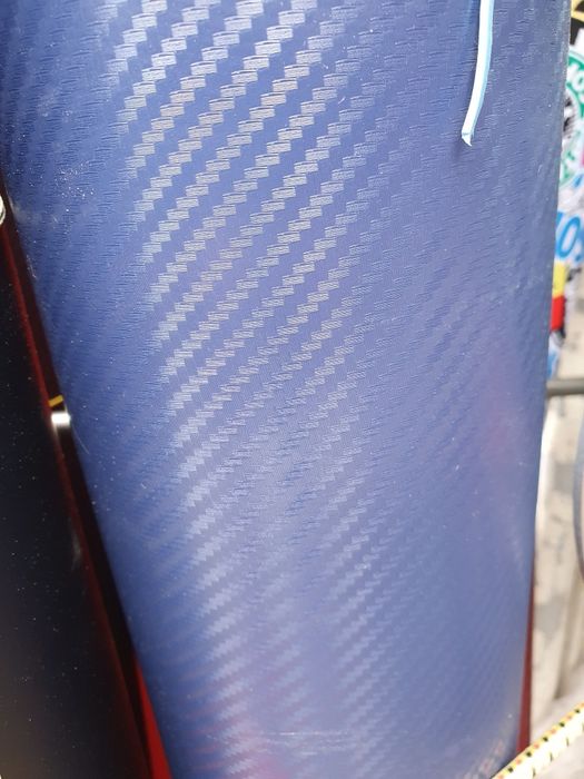 Folie colant auto carbon 3d  200 cm / 126 cm
