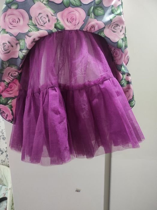 Детское платья нарядное