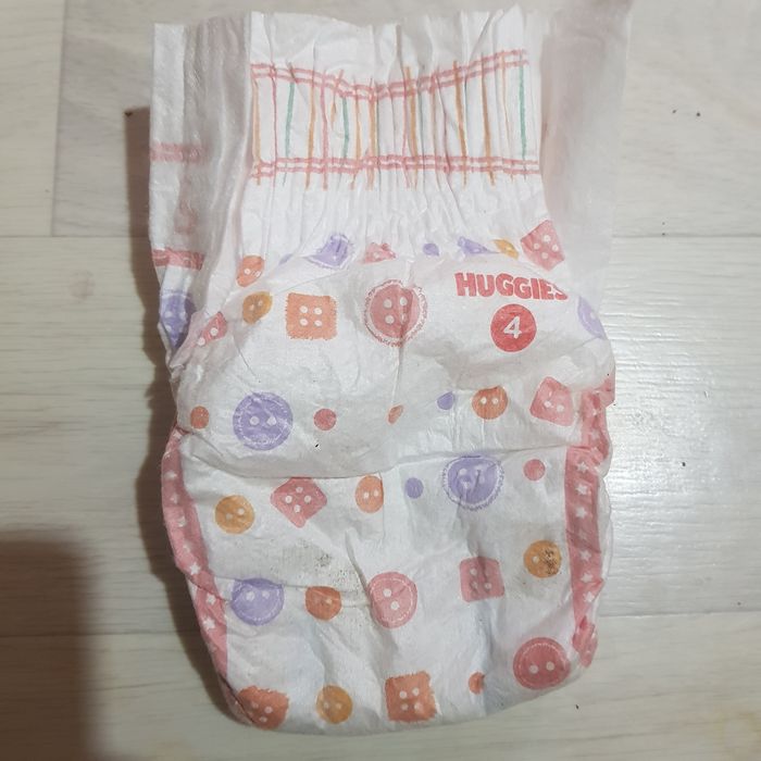 Памперсы Haggis срочно дешево
