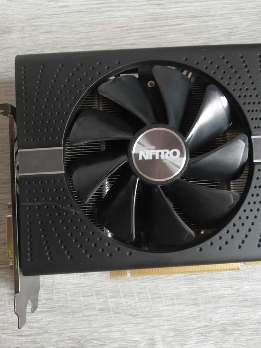 Видео карта Sapphire NITRO+ RADEON RX 570, 8GB GDDR5