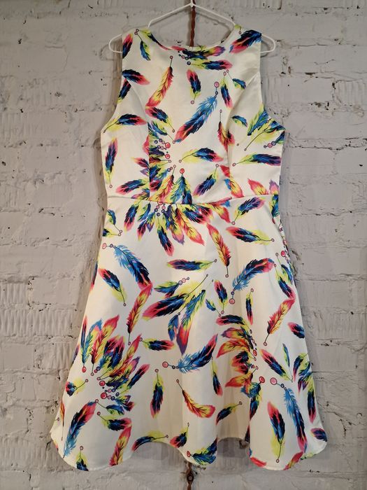 Платья офисные на 44-46