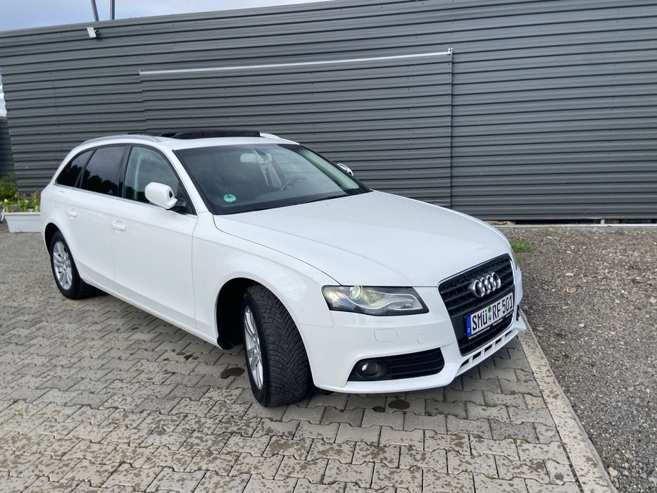 Audi A4 2010 Panoramic Side Assist Camera