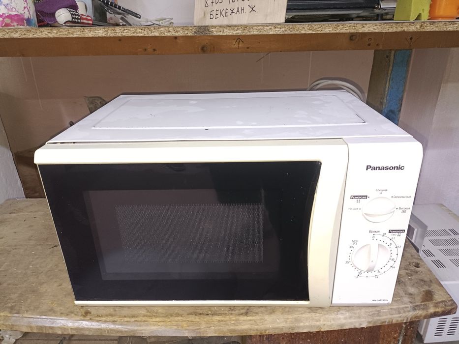 Продам микроволновку Панасонник 18т