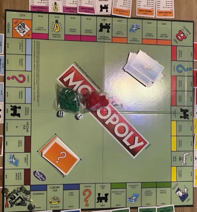Monopoly Монополи игра нова! Голямо!