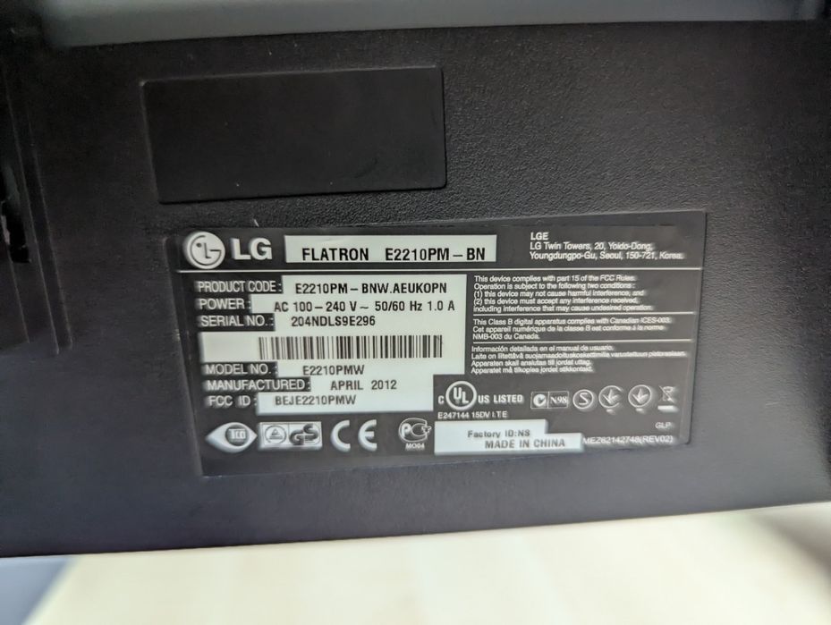 Monitoare LG Flatron E2210PM, 22” – perfecte pentru birou