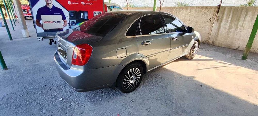 Продаю Деу Джентра