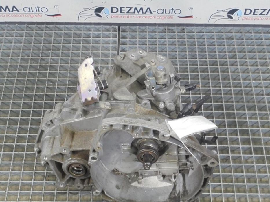 Cutie viteza GM55350375, Opel Vectra C combi, 1.9CDTI