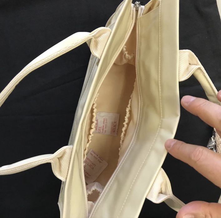 Сумка ARTISTRY бежевая