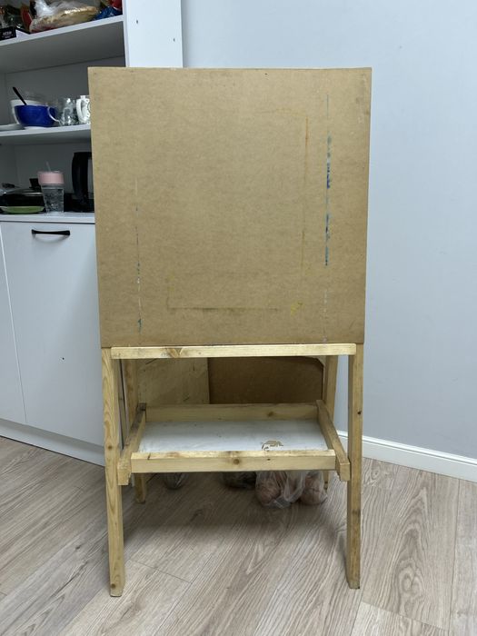 Мольберт (ағаш), жақсы күйде, сурет салуға арналған