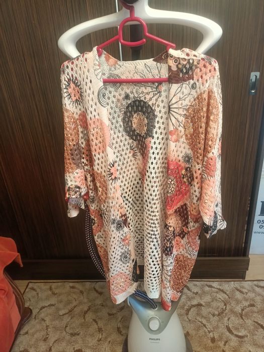 Vând bluze dama  și pulovere lungi L