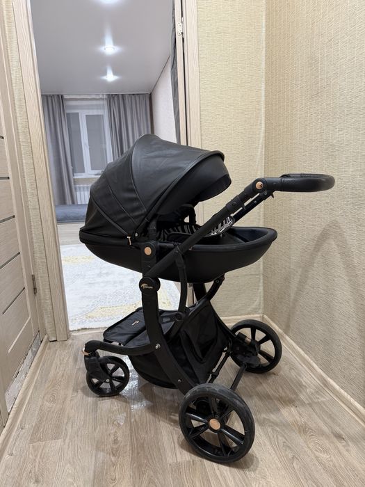 Продам коляску в хорошем состоянии