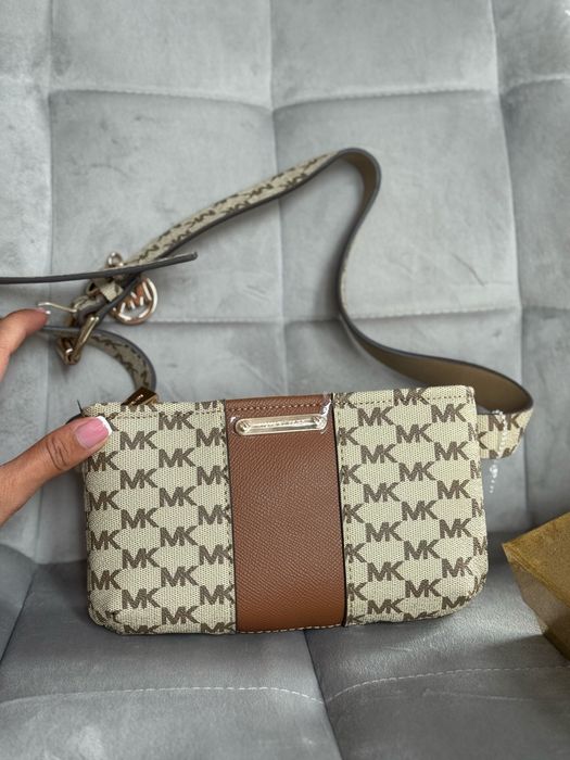 Michael Kors чанта/паласка