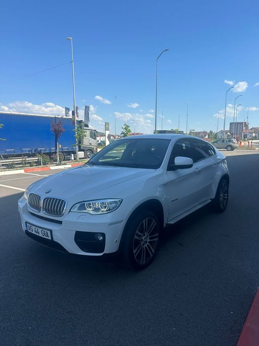 Vând BMW X6 M Pachet de fabrica