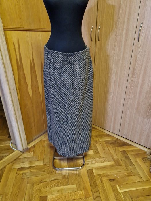 Fuste groase de vânzare