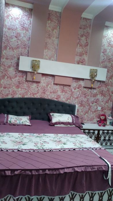 Qarshi shahar markazida 2 xonali uy