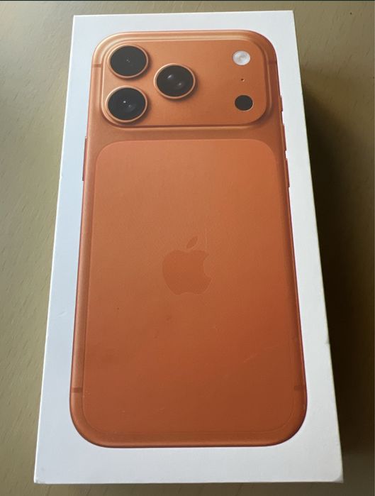 Iohone 17 promax cosmic orange 512gb