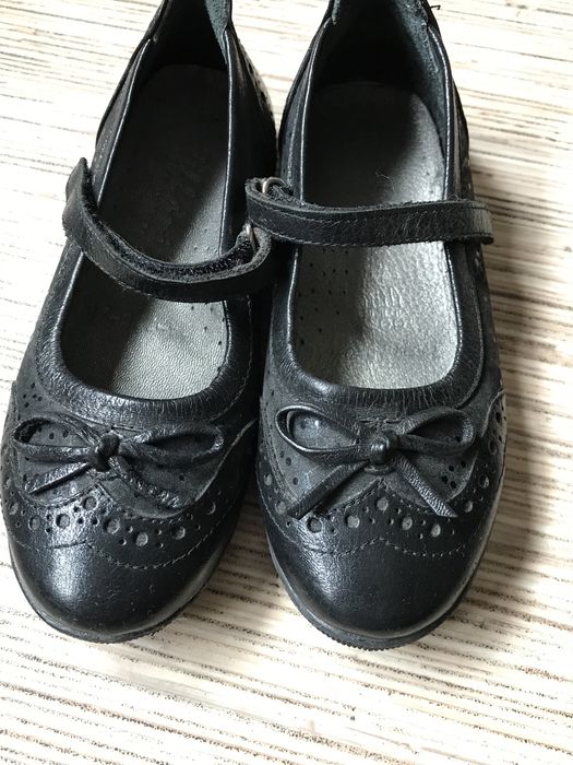 Тифлани туфли в школу кожа 28 размер