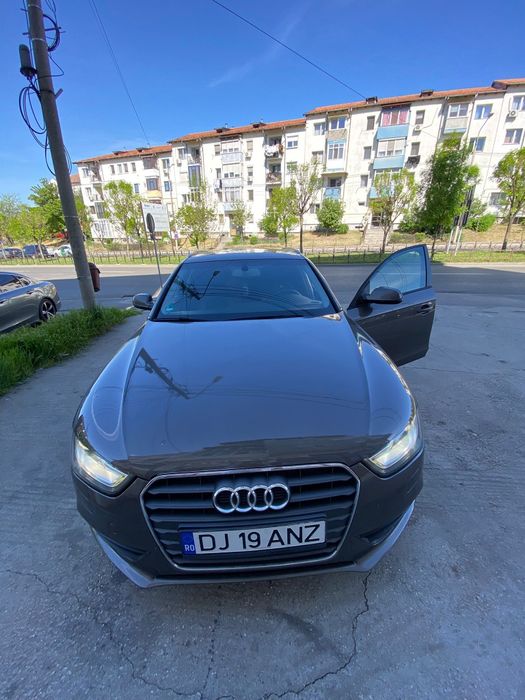 Audi a4 b8 2.0 d automat