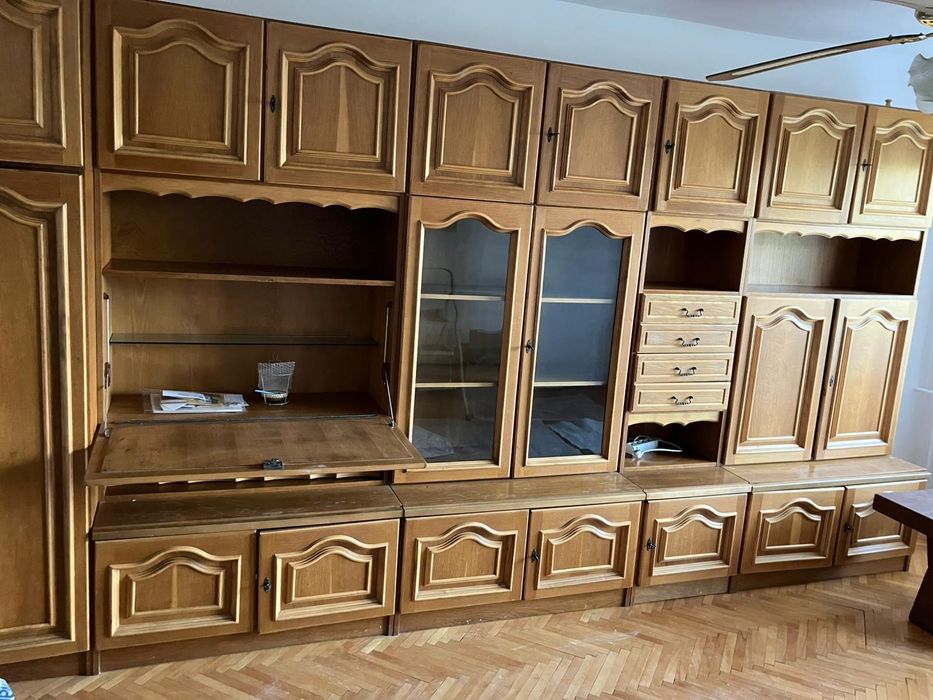 Inchiriez apartament zona Sagului