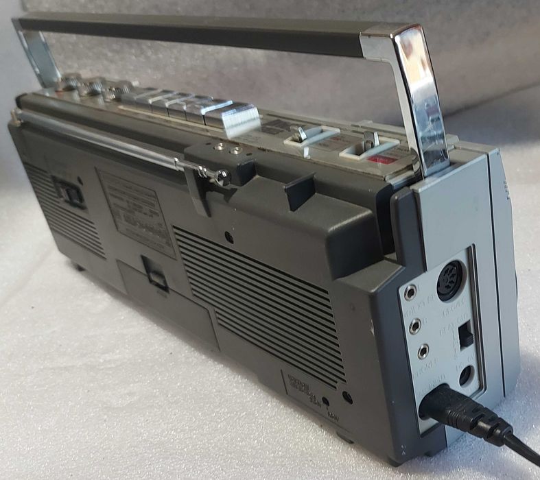 Sanyo M7150LU Stereo Radio Cassette Recorder