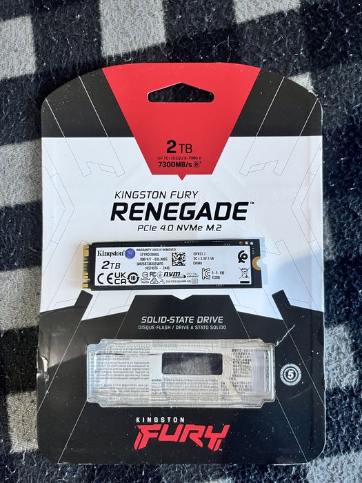 SSD NVME 4 Kingston Fury 2TB - Garantie