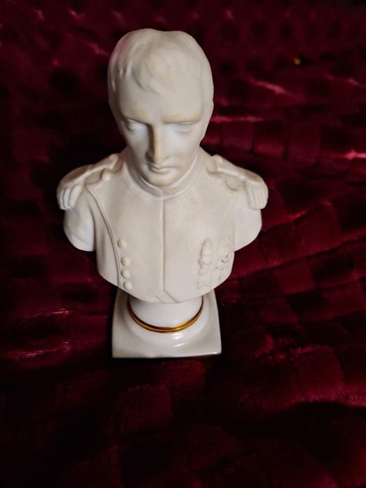 Bust Napoleon din ceramica. 13 cm.