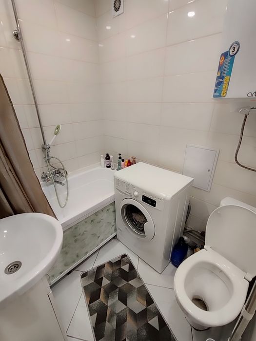 Продается 2-комн (1-62, 2 эт)