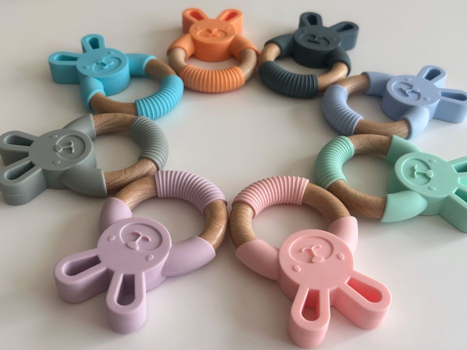 Силиконова гризалка- зайче | Подарък за бебе новородено