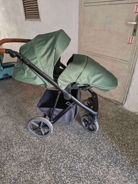 Бебешка количка Roan Ivi 2в1