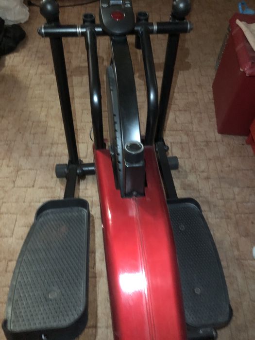 Bicicleta eliptica sport  profesionala cu reglaj manual si digital