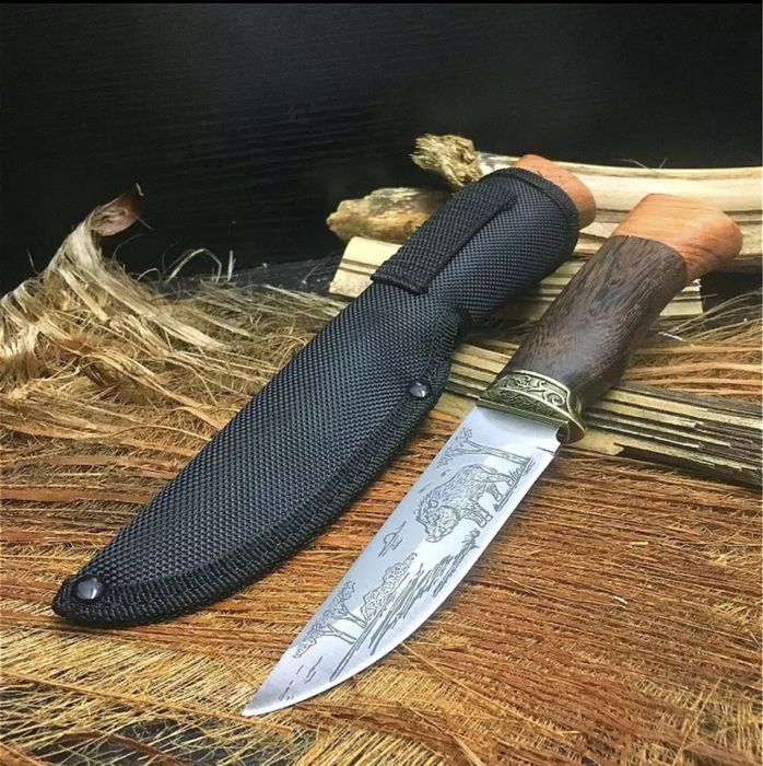 Ловен нож за дране подходящ за ловец туризъм къмпинг